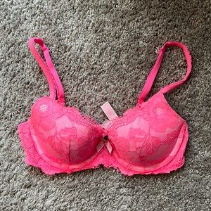 VS body by Victoria Demi bra